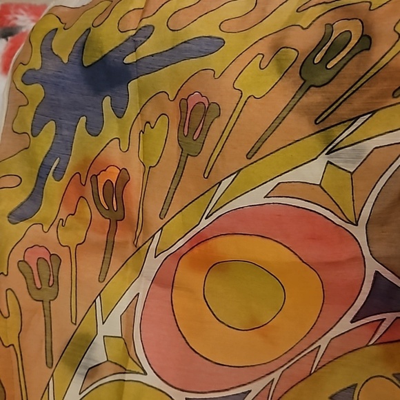 Vintage 1960s Mod Lightweight Semi-sheer Square Scarf - Picture 6 of 8